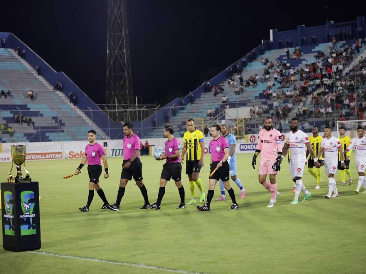 Euforia de Olimpia, Real España sufre y discusión de Jeaustin Campos y Espinel