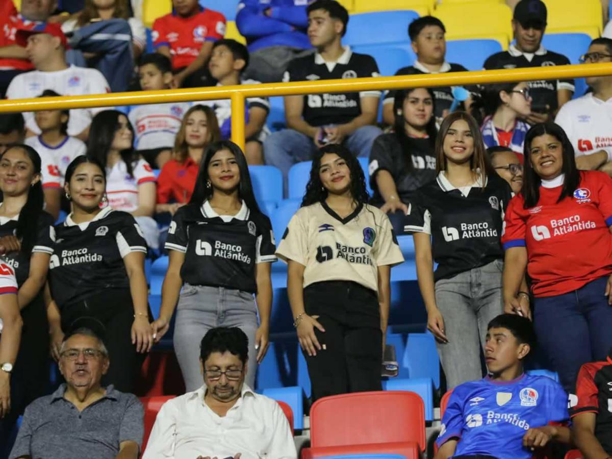 Bellas chicas del Olimpia-Marathón, festejo de Edwin Rodríguez y enfado de Lavallén