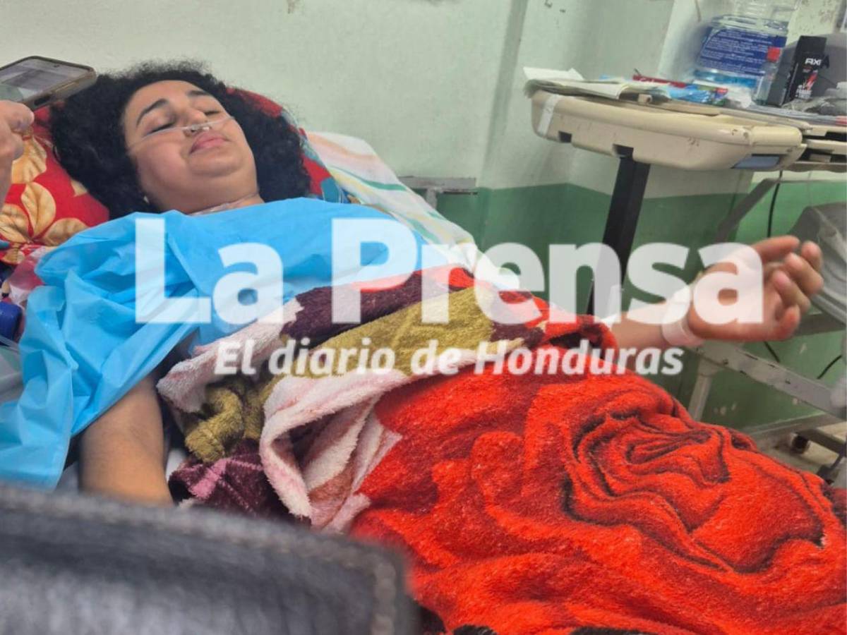 Joven que se cayó de rueda de Chicago sigue sin operarse; dueños de juegos donan L30 mil