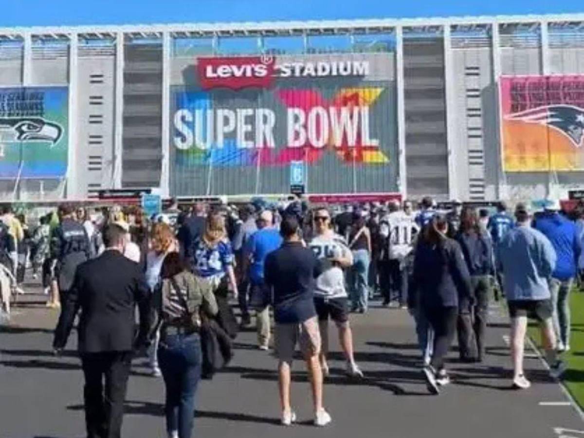 Super Bowl: Famosos presentes, sorprenden a Bad Bunny y así llegó Justin Bieber