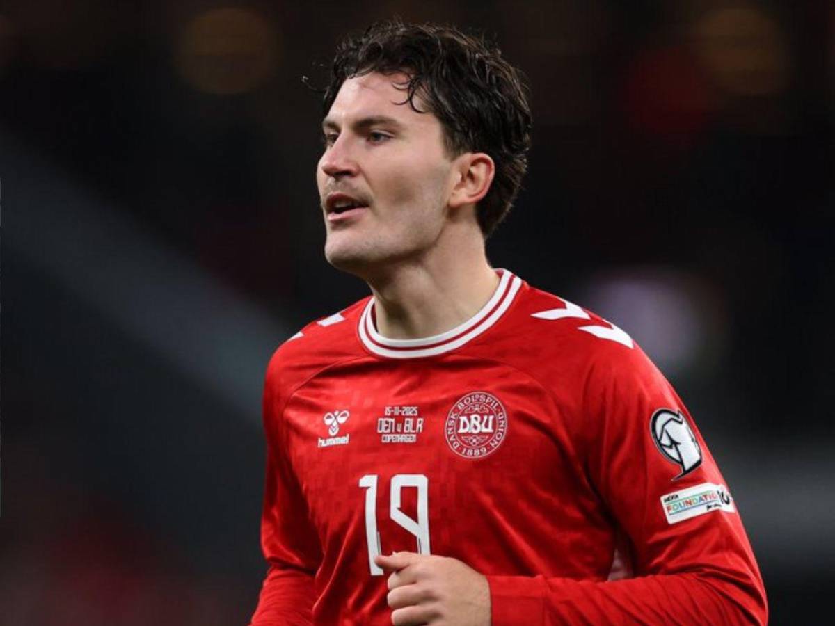 Barcelona lo pone en venta, destino de Julián Álvarez y PSG va por un fichajazo