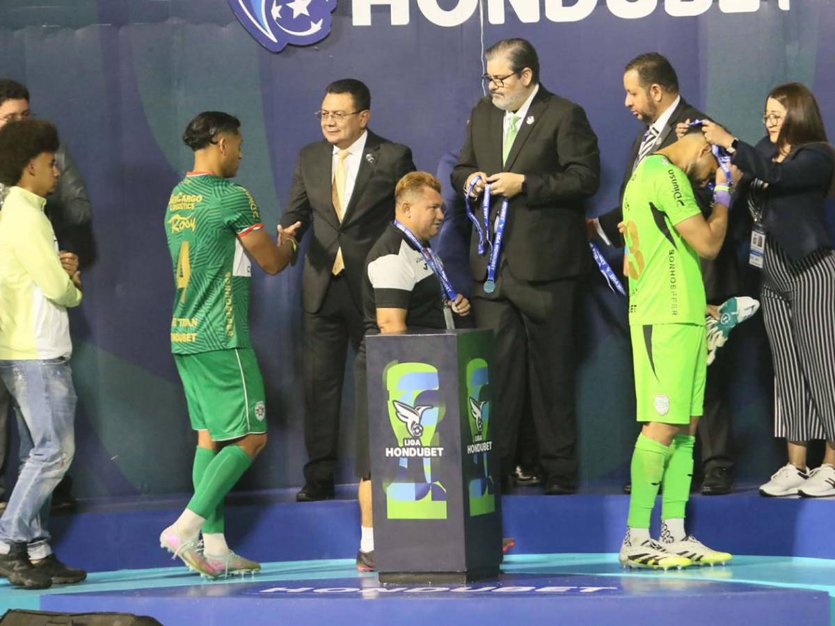 Olimpia celebra la Copa 40, Espinel como nunca antes visto y gesto de Marathón