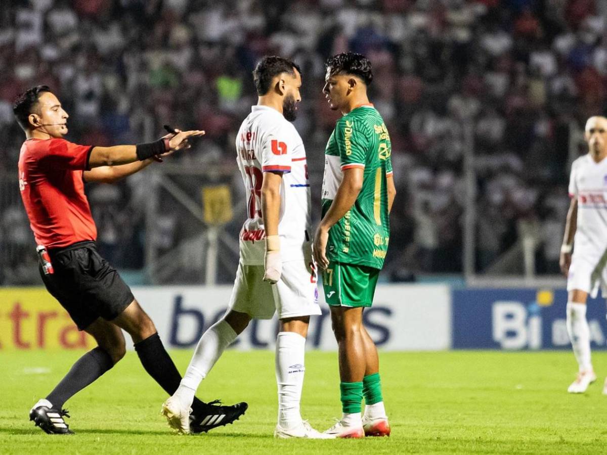 Fiesta de Olimpia, héroe, Espinel desatado, bronca y ¿quién es la pelirroja en la Gran Final?