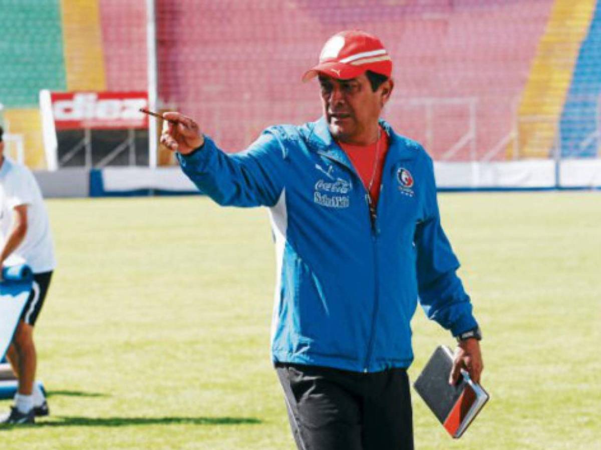 ¿Un campeón del mundo? Estos técnicos podrían llegar al Olimpia por Eduardo Espinel