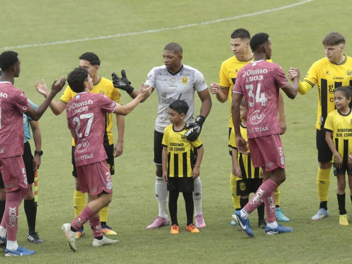 Bronca del Real España vs Motagua, agresión, estreno de goleadores y bellas chicas