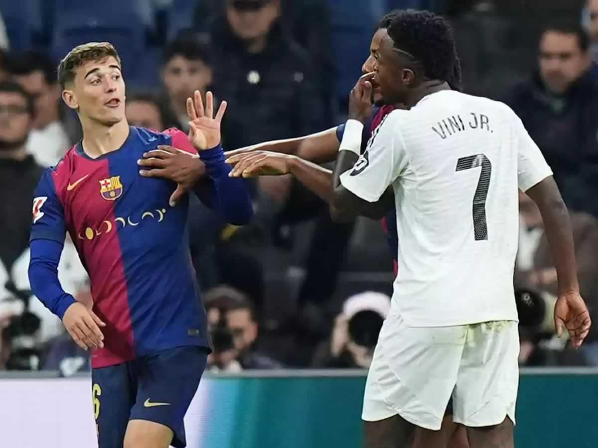 Gavi le hizo la seña de “0-4” a Vinicius en la victoria del Barcelona ante Real Madrid.