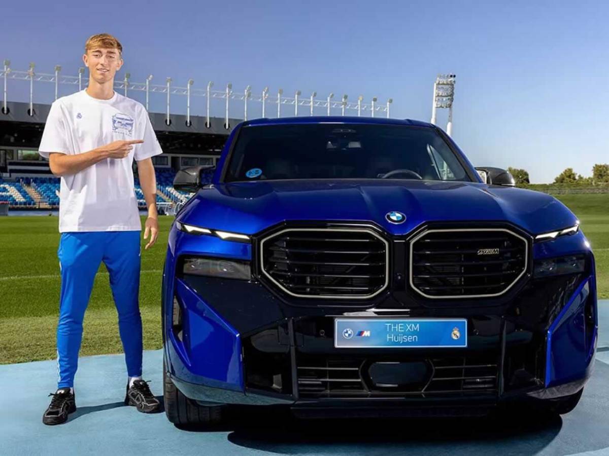 Jugadores de Real Madrid estrenan autos de lujo: Mastantuono sorprende y quién con el más caro