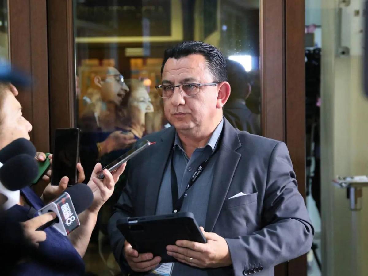 Escándalo: Justicia hondureña acusa de grave delito a exfutbolista Osman Chávez