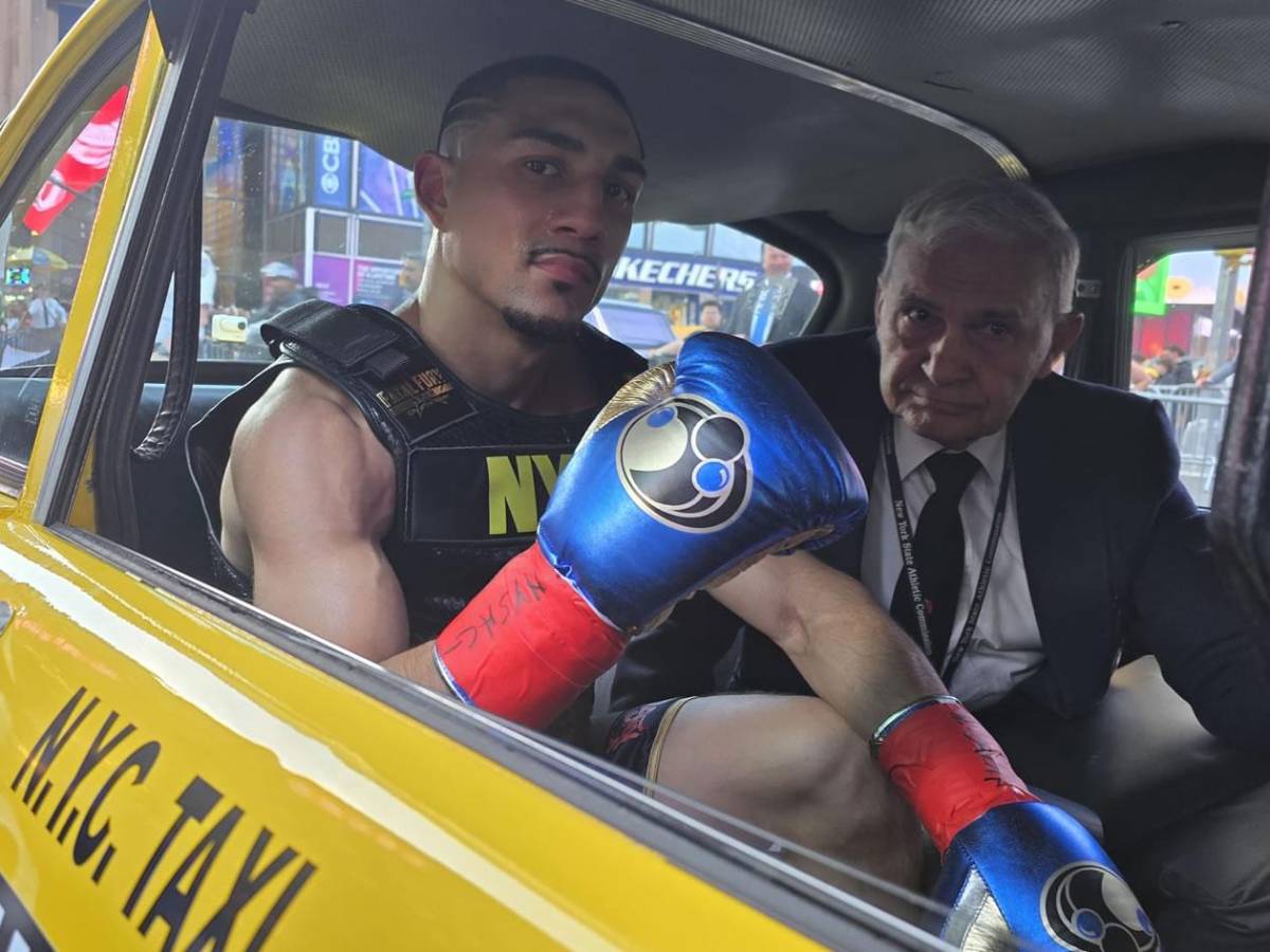 La asombrosa llegada de Teófimo López al Times Square y Nueva York paralizada