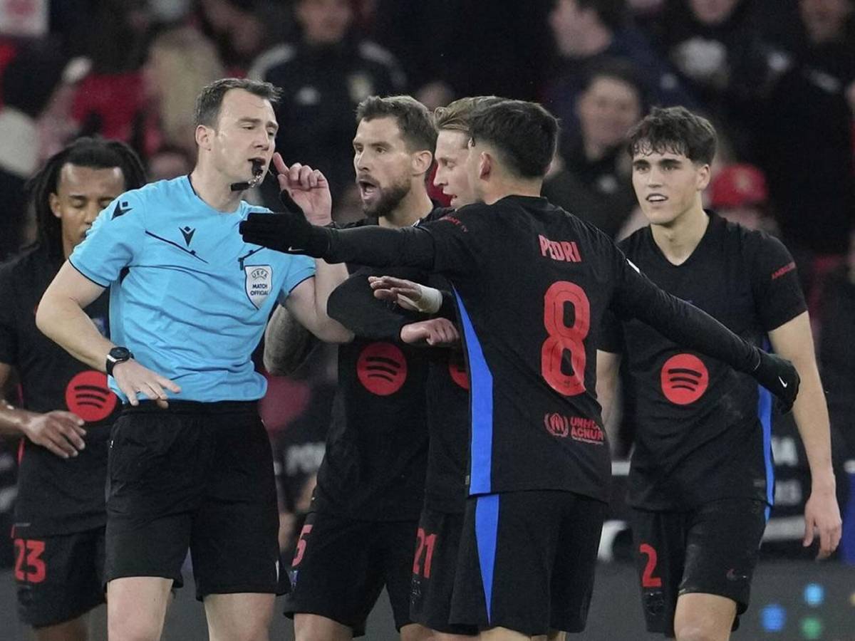 El héroe del Barcelona, reclamo de Lamine a Lewandowski y un incidente