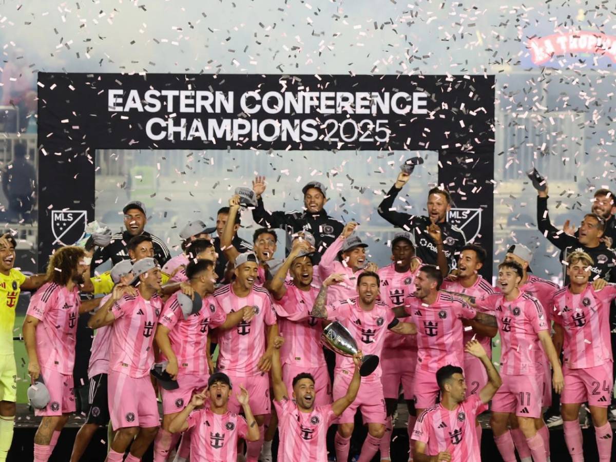 Messi con pelea y beso inusual en consagración del Inter Miami