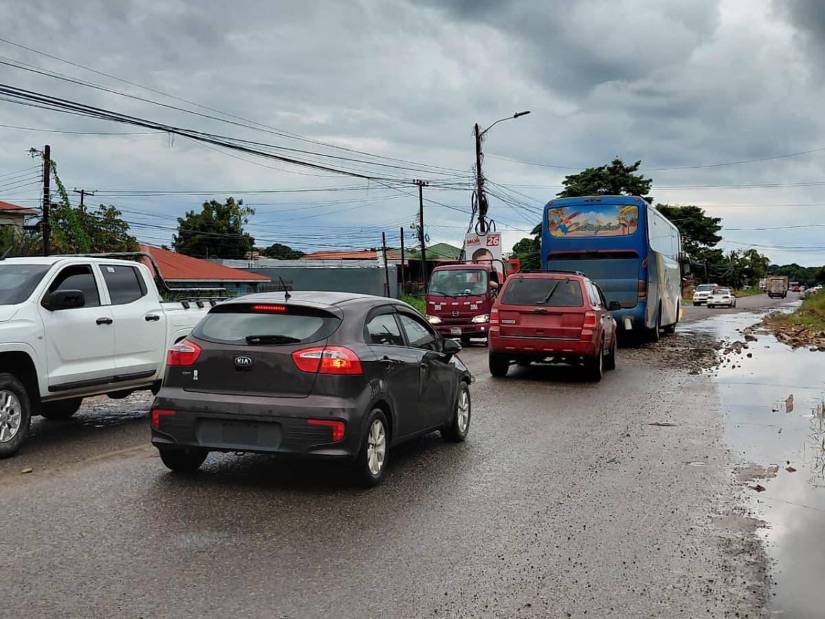 Tráfico infernal y accidentes: la crisis vial en la CA-13 de Honduras