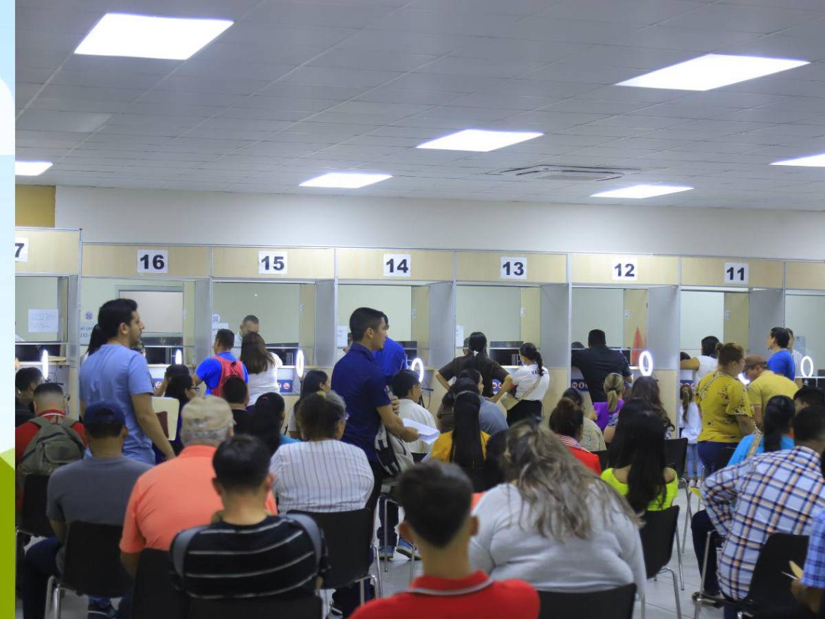 ¿Cuál es la principal causa de rechazo o atraso para obtener el pasaporte en Honduras?