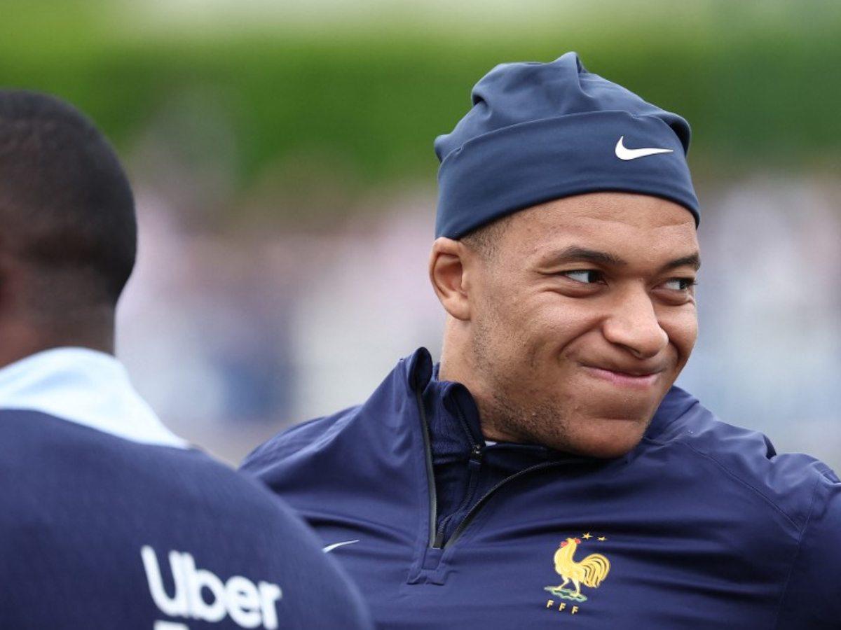 Francia mantiene ilusión con Mbappé y espera respuesta del Real Madrid