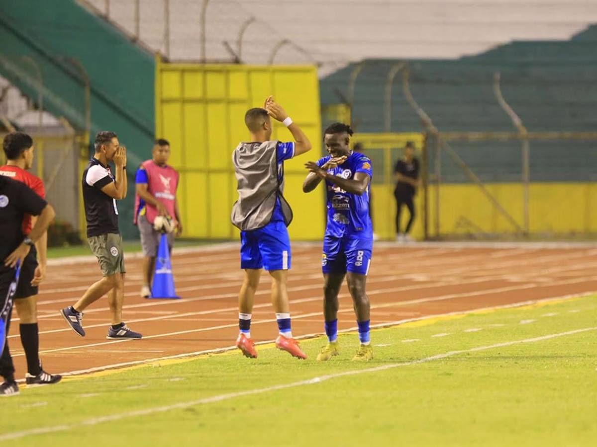 El Iron Man, jugador ensangrentado, frustración de Real España y bellezas