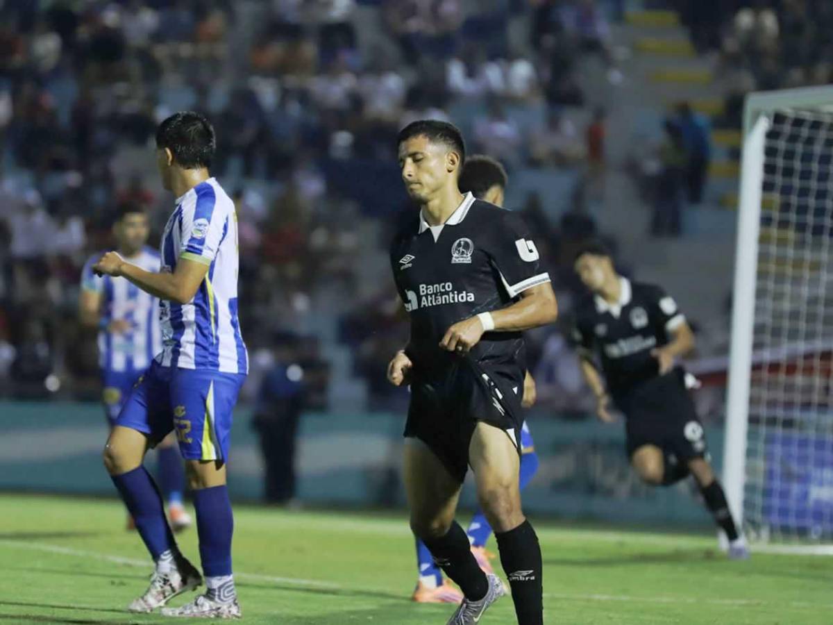 El 'niño' del Victoria que castigó a Olimpia, Espinel frustrado y ¿quién es la sexy colocha?
