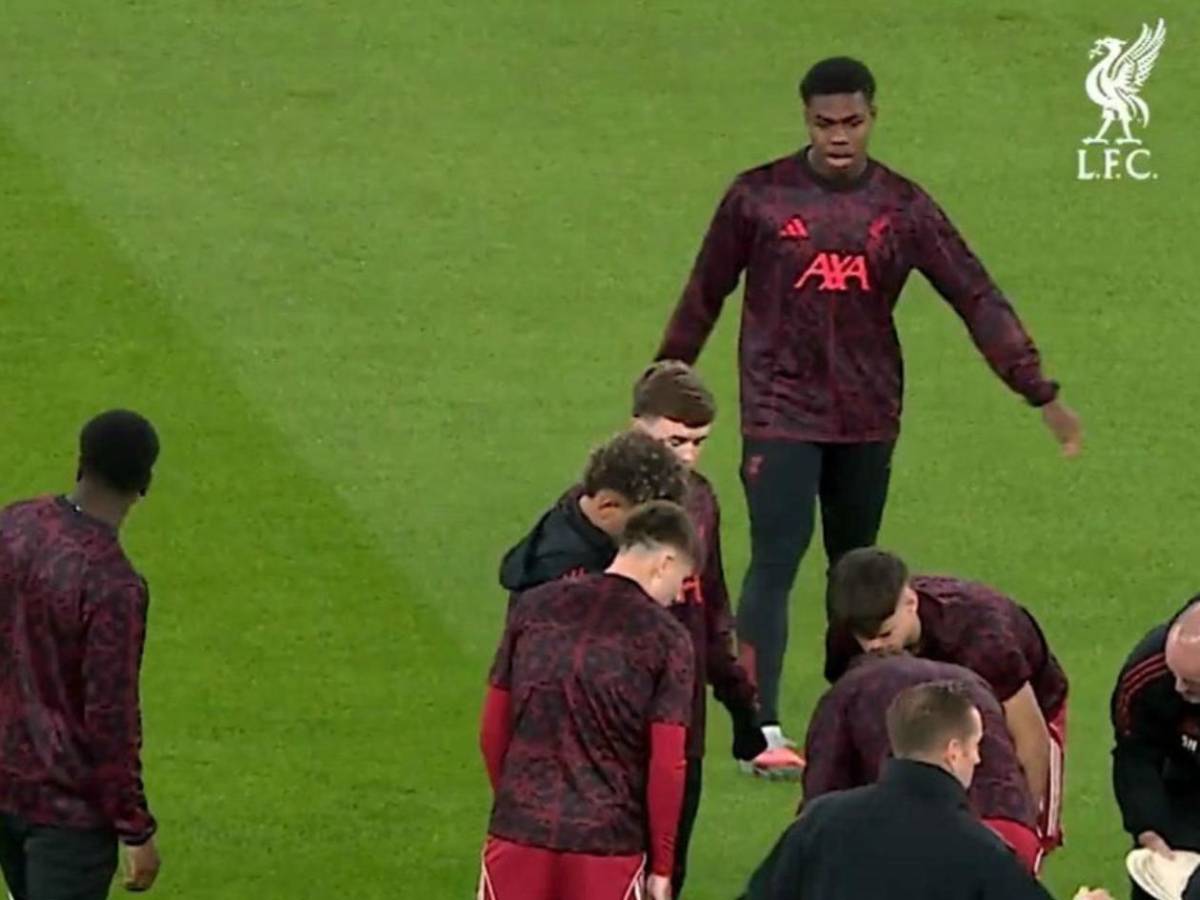 Novia de Keyrol Figueroa reacciona tras convocatoria por Liverpool:¿quién es ella?