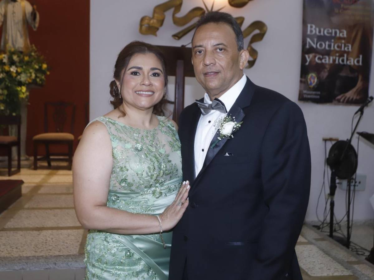 Así se vivió la boda eclesiástica Rodríguez Reyes en SPS