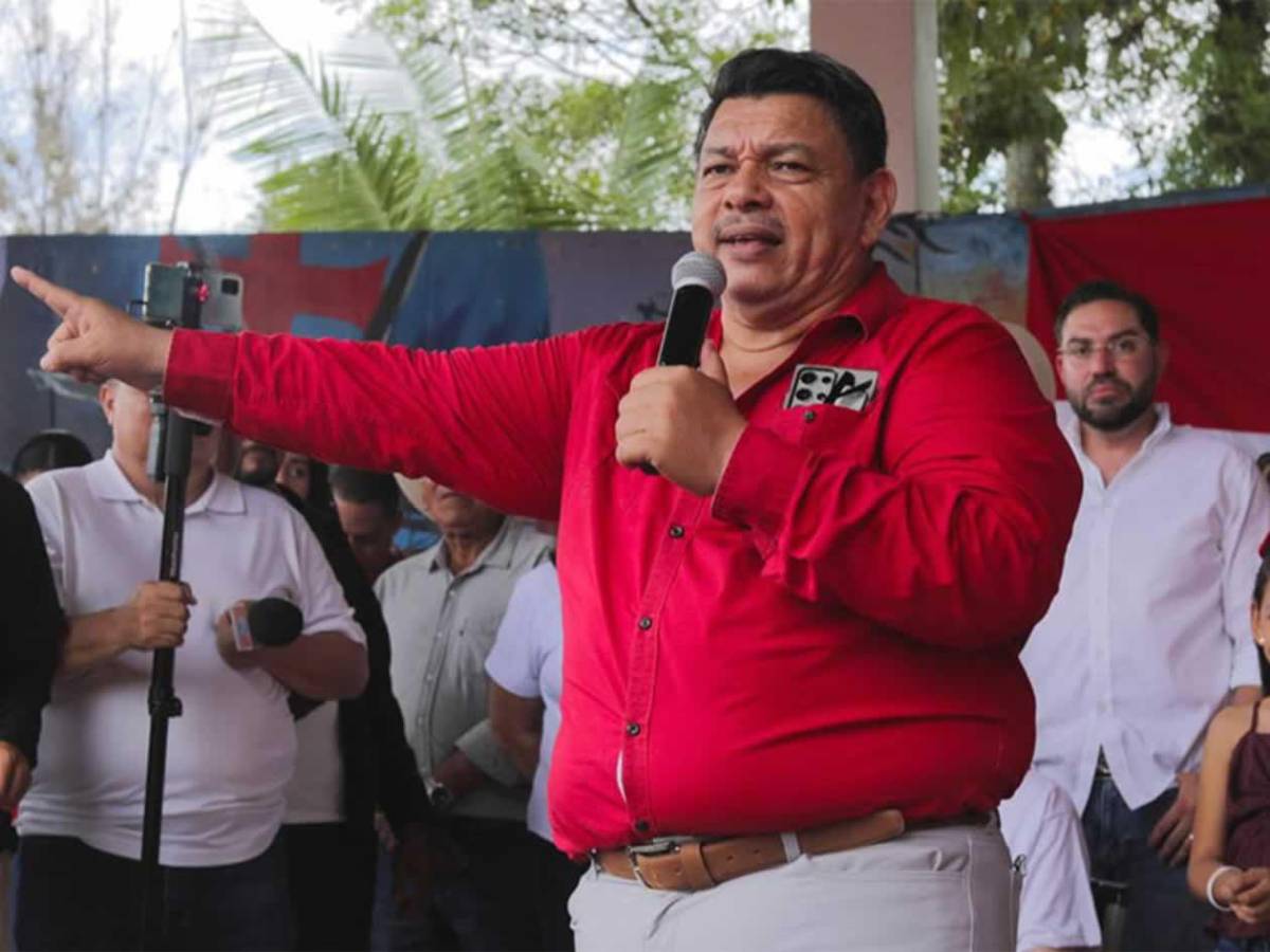 Exjugadores y figuras del fútbol, electos como diputados: sorpresa con Osman Chávez