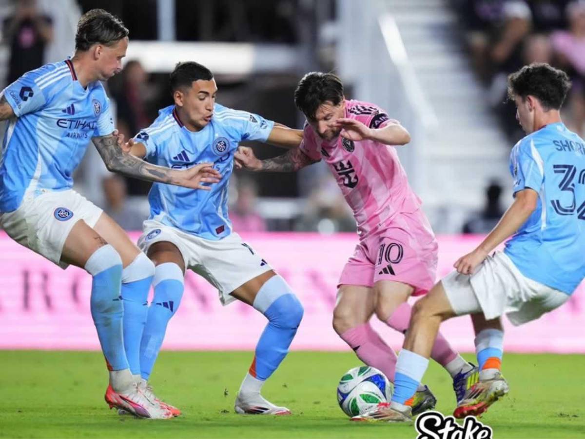 Brutal bronca de Messi al árbitro, lo insultó y festejo a lo Cristiano