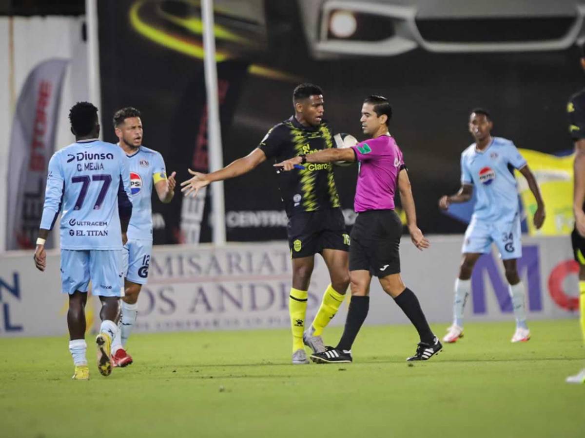 Real España celebra, sufre Motagua y la rubia que cautivó en el Morazán