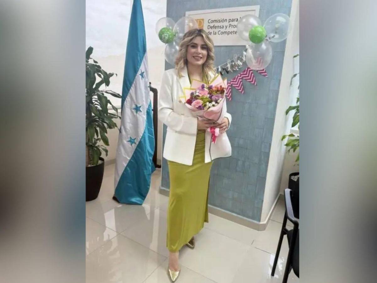 ¿Quién es Suyen Muñoz Rivera y por qué renunció a su cargo?