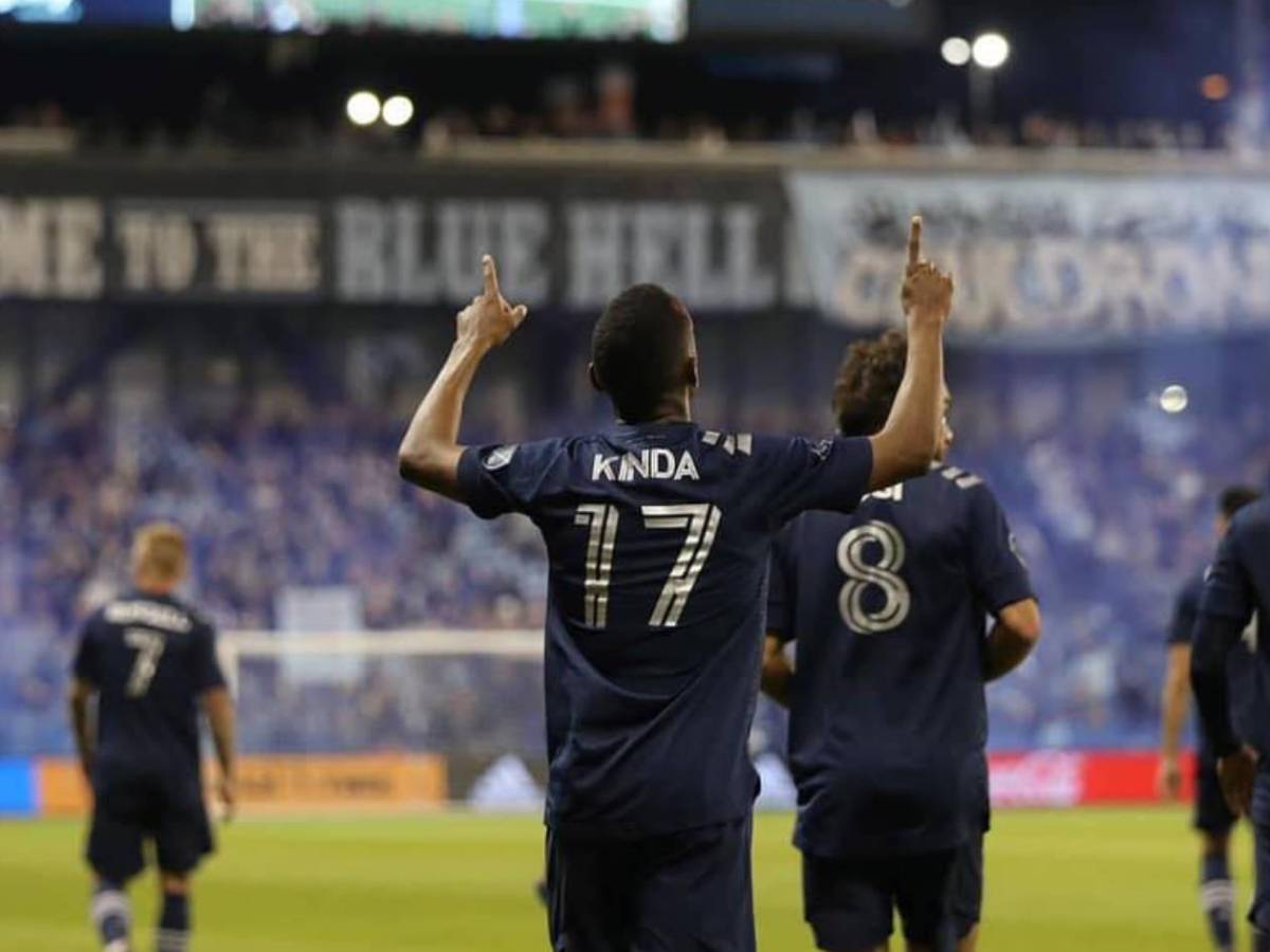 Muere famoso futbolista: Jugador hondureño lo tuvo de compañero y reacciona