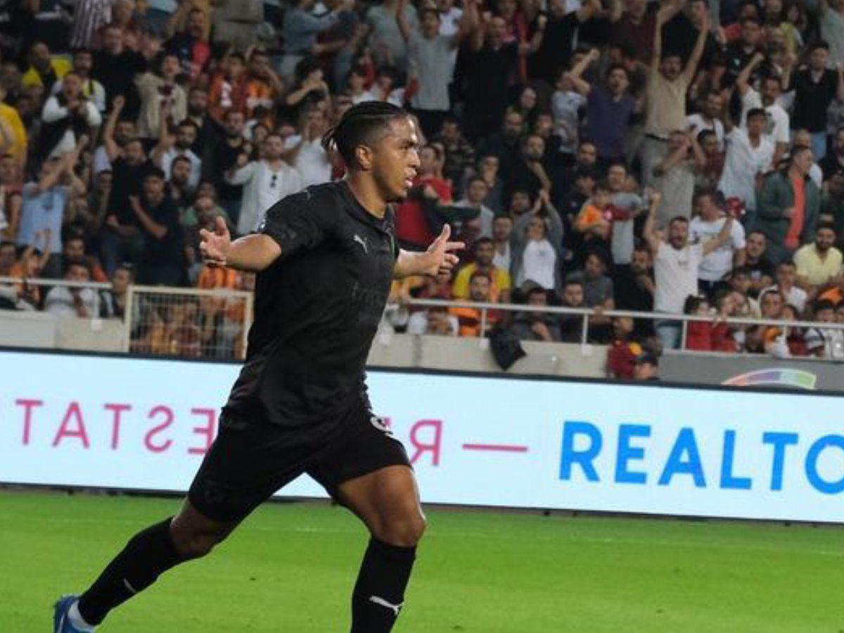 Hondureño Rigoberto Rivas es pretendido por histórico club europeo