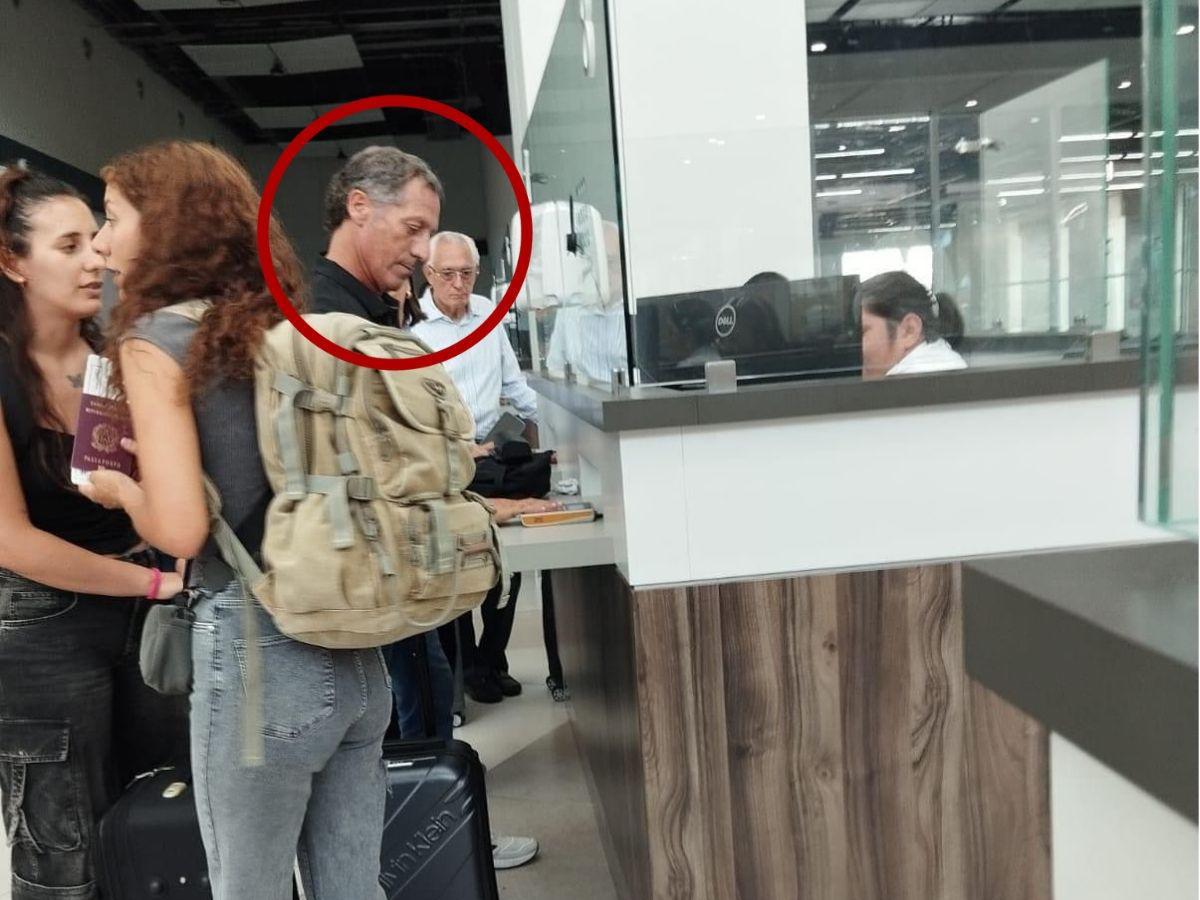 Troglio sorprende al salir del país en medio de la crisis en Olimpia; ¿la razón?