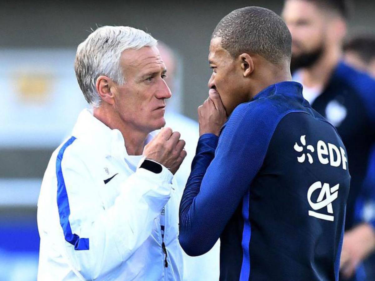 Real Madrid ya tiene el sustituto de Álvaro Arbeloa: ya ha dirigido a Kylian Mbappé