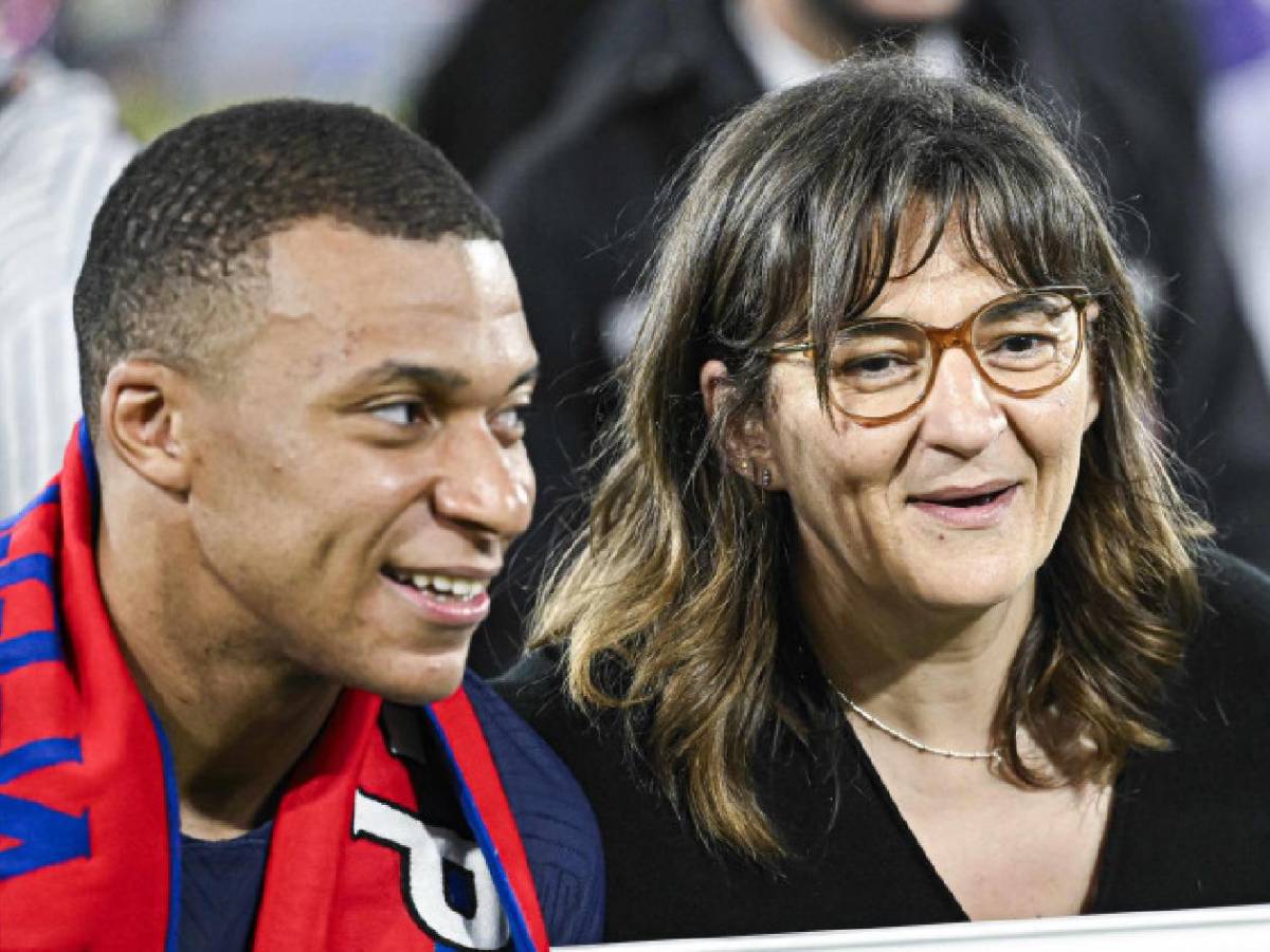 Madre de Mbappé señalada en caso de corrupción: revelan pagos y qué hizo el jugador