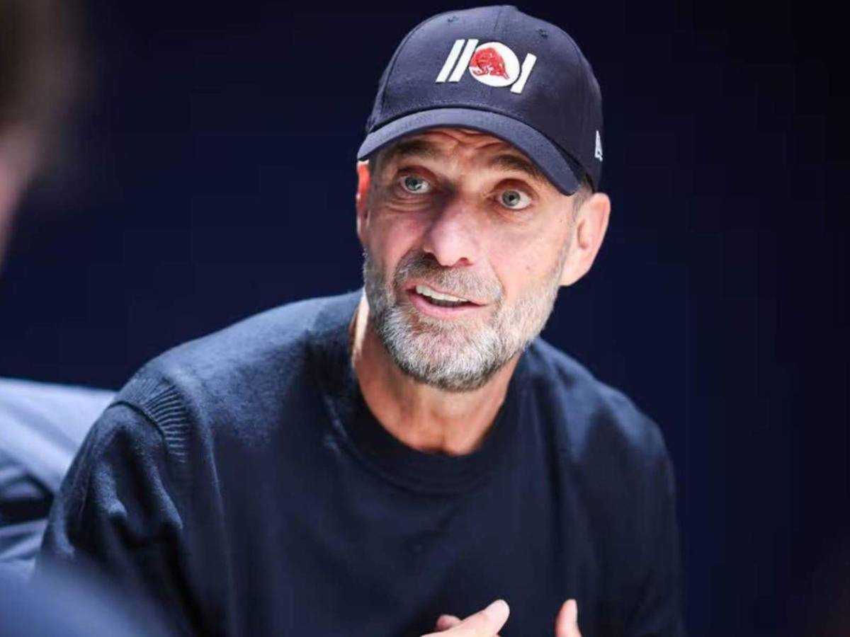 Jürgen Klopp convence a central estrella para que lo acompañe rumbo al Real Madrid