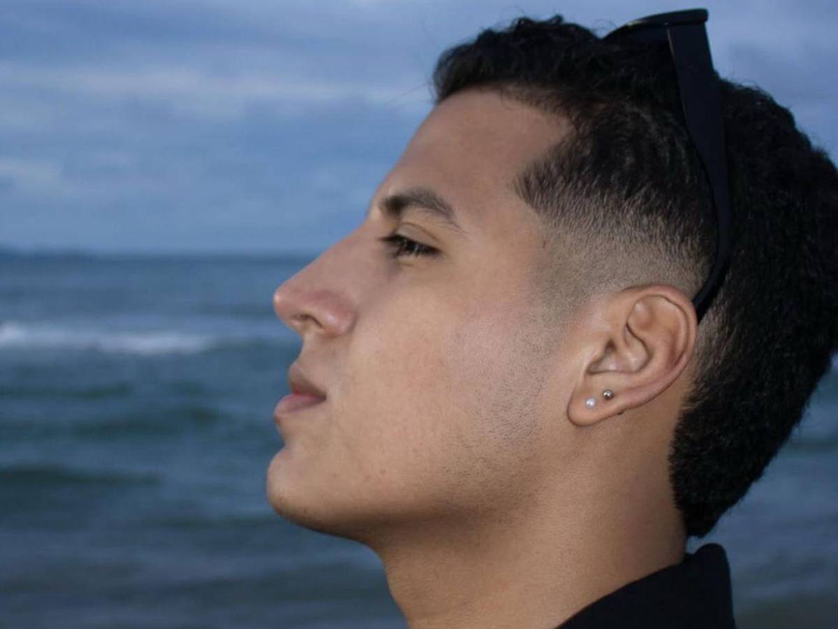 Expareja de la Bicha Catracha se somete a cirugía estética 360