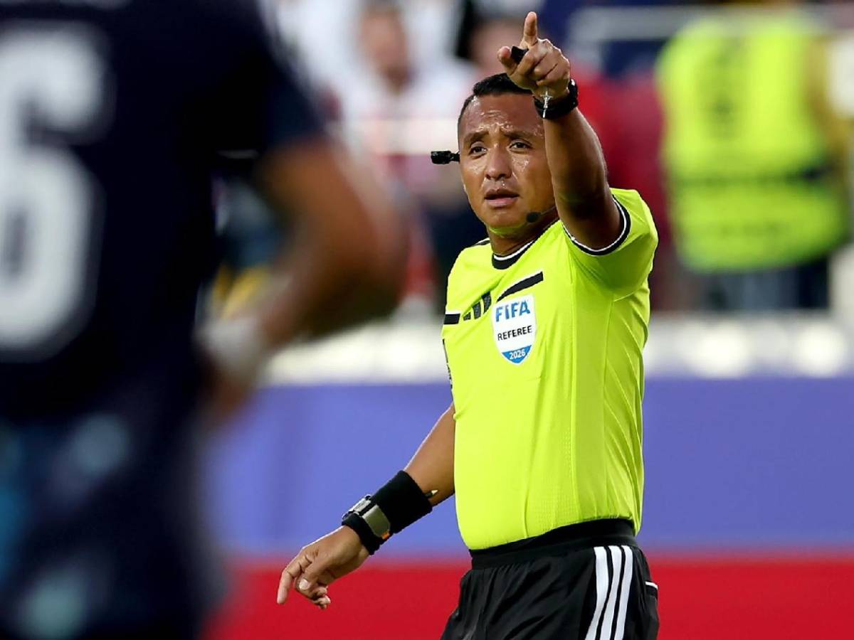 Barton con escandalosa expulsión en el Mundial, ley 'Vinicius-Prestianni' y bronca