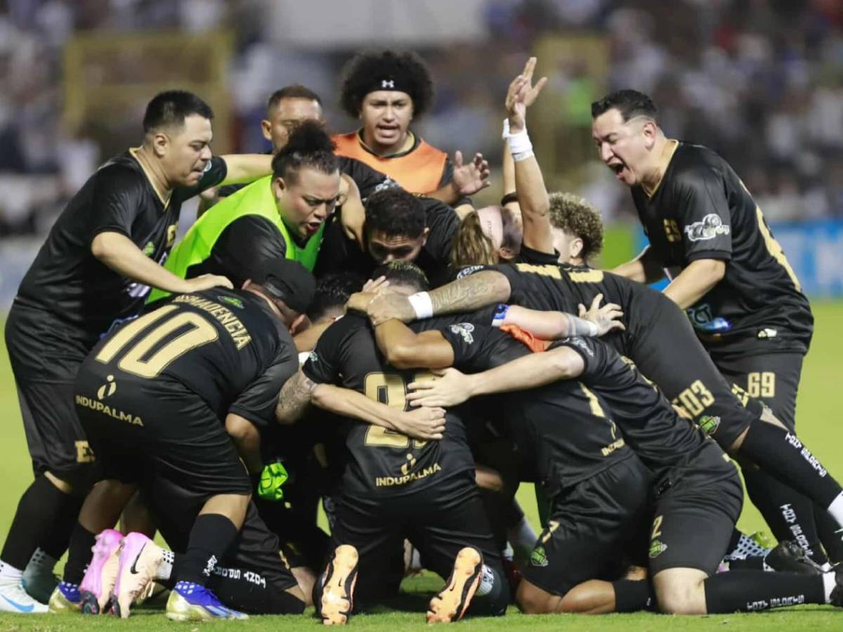 Tiktoker de El Salvador arremete contra Supremo y Nasralla: Toman dura decisión