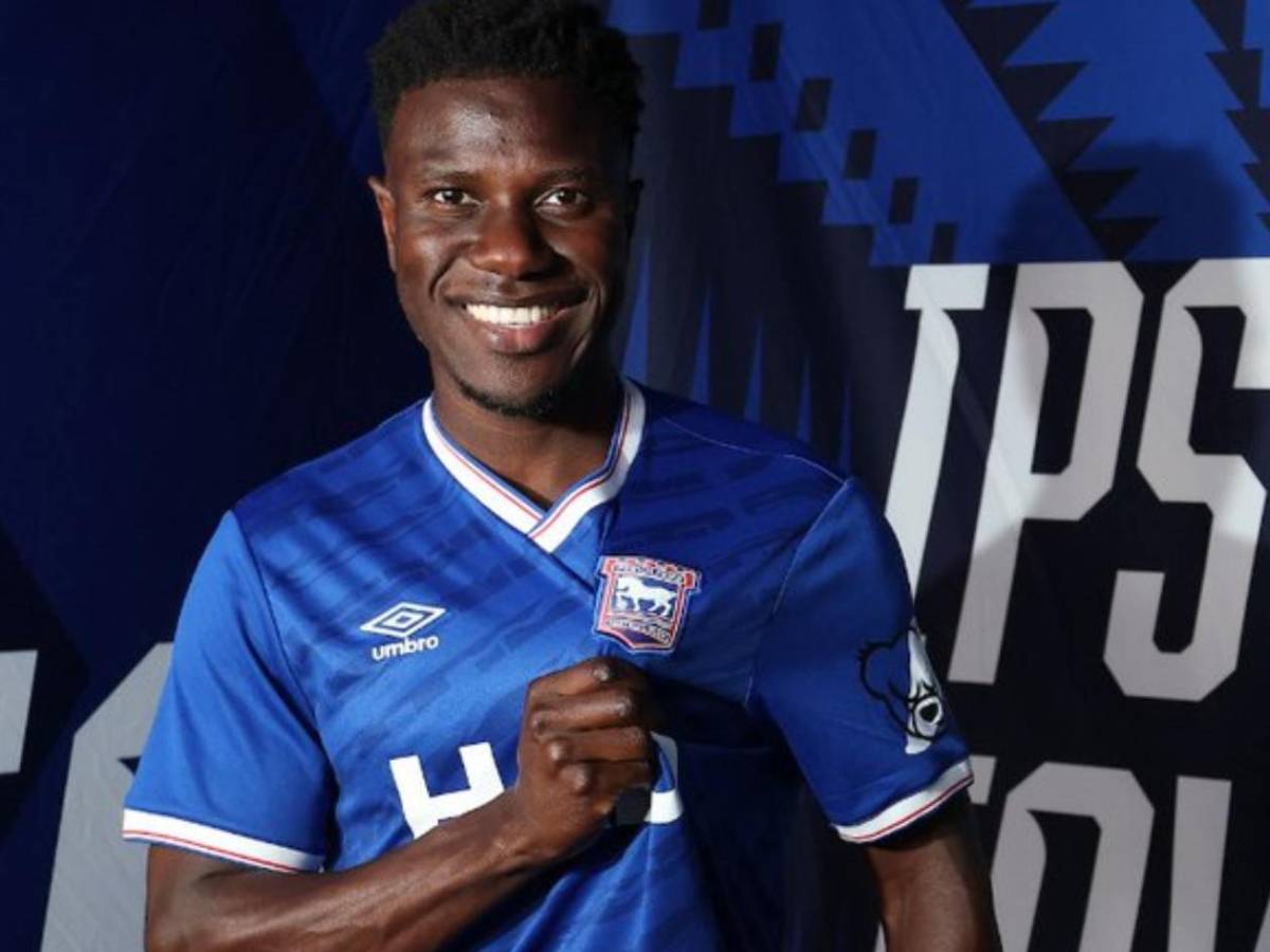 Real Madrid con nuevo delantero y se deshace de jugador; rechaza oferta por Barcelona