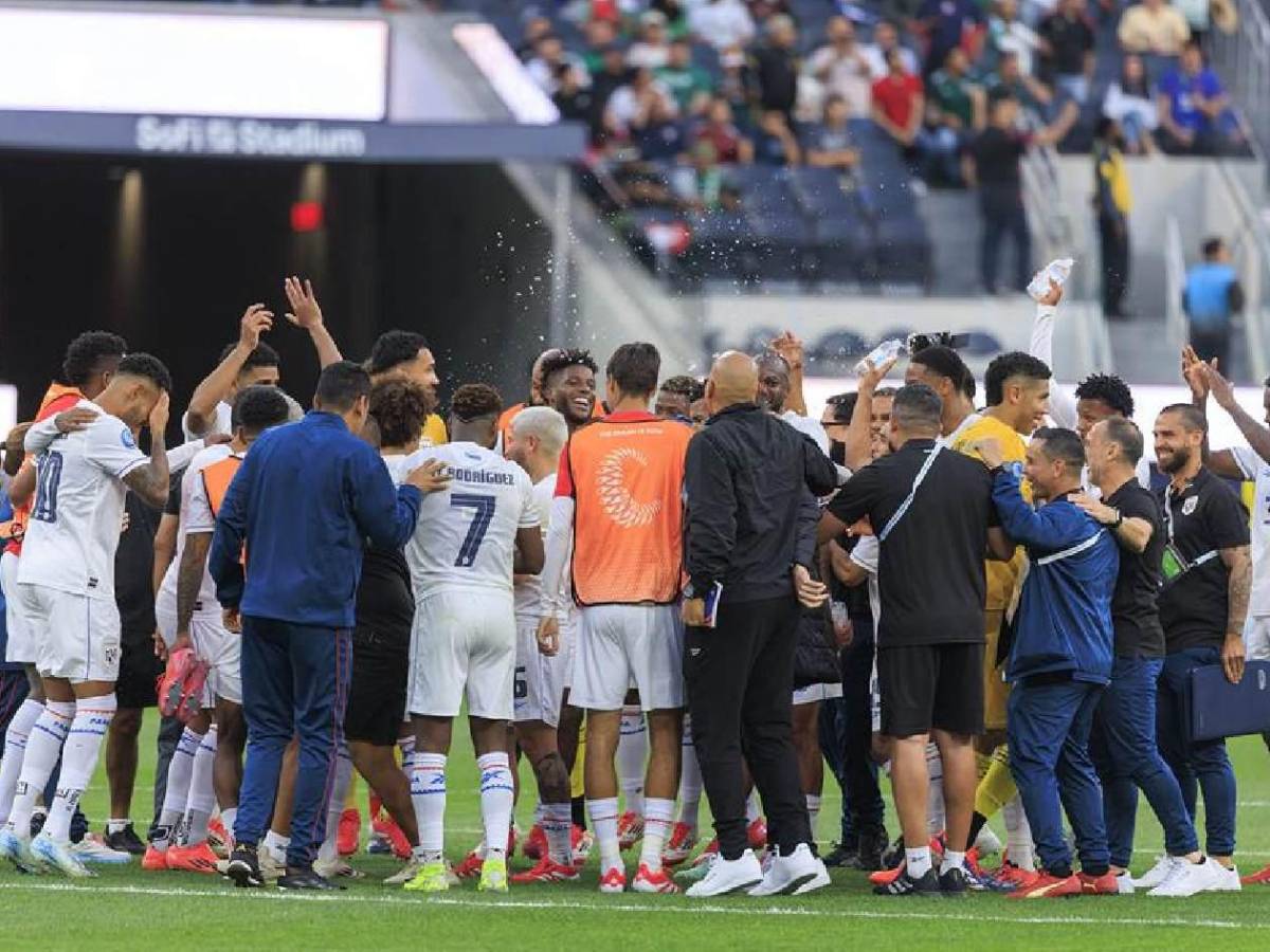 Épico festejo de Panamá con Thierry Henry, euforia y dolor de Estados Unidos
