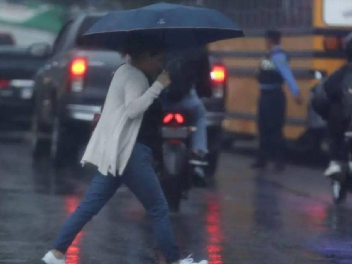Frente frío y vaguada dejarán lluvias en estos departamentos de Honduras