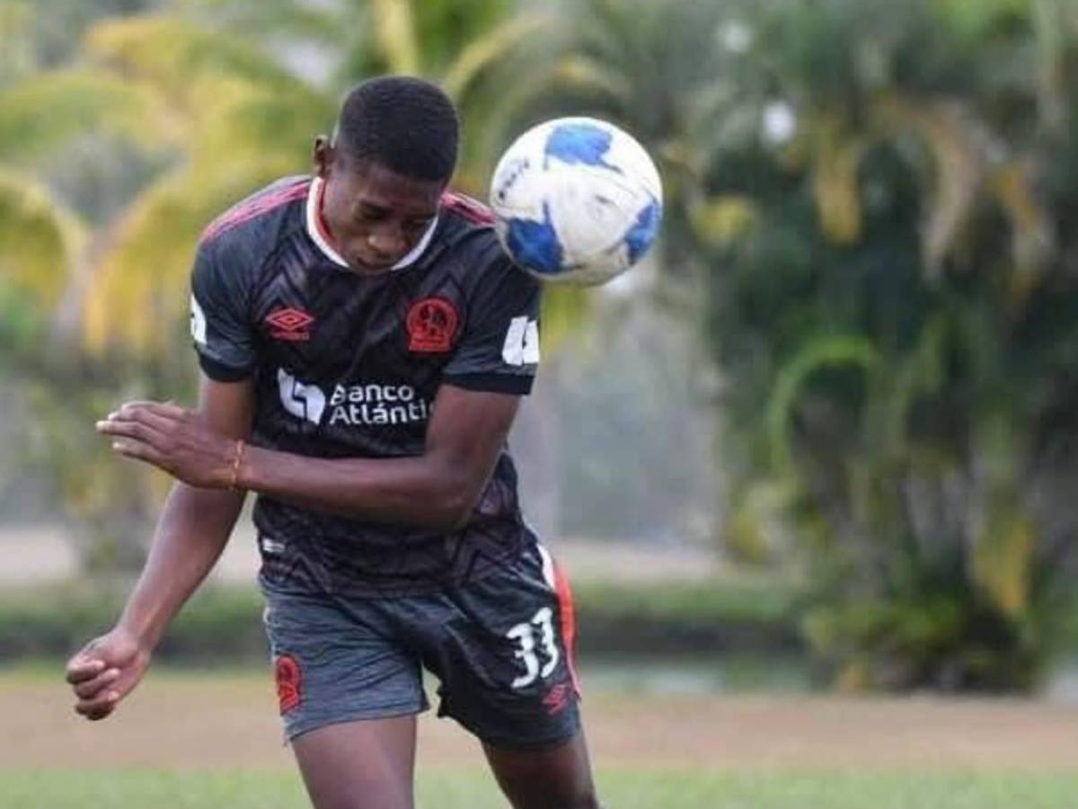 ¡Luto en el fútbol hondureño! Asesinan a Kenny Martínez, jugador campeón con Olimpia
