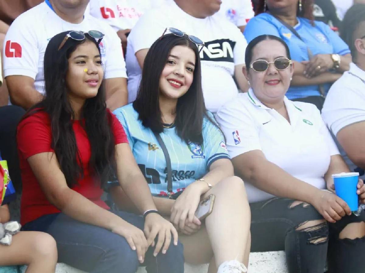 Lindas chicas en La Paz, enfado de Arboleda y los reclamos de Génesis-Olimpia