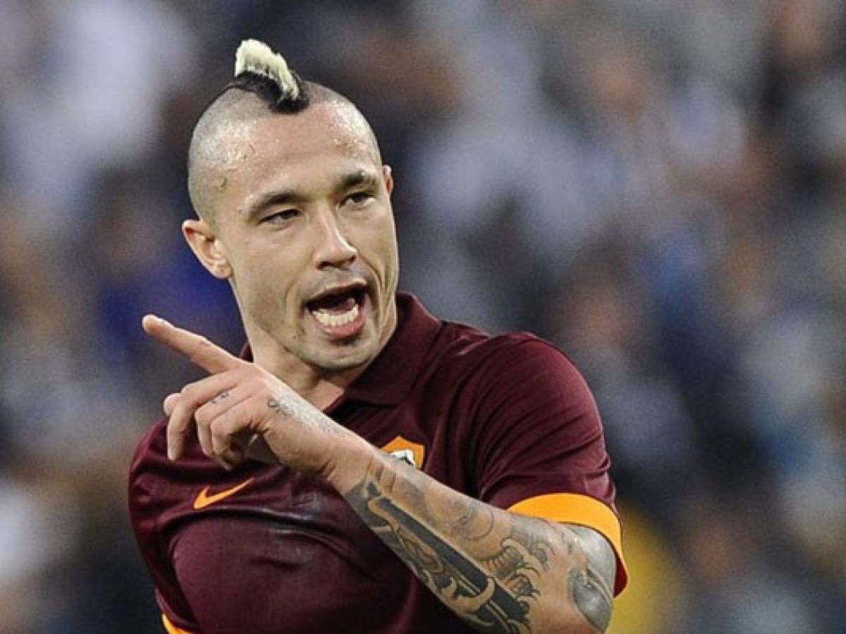 Futbolista confiesa mantener relaciones 500 veces al año y revela su salario