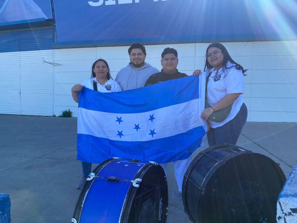 Honduras no está sola en España, bellas palillonas, locura y mensaje a Palma