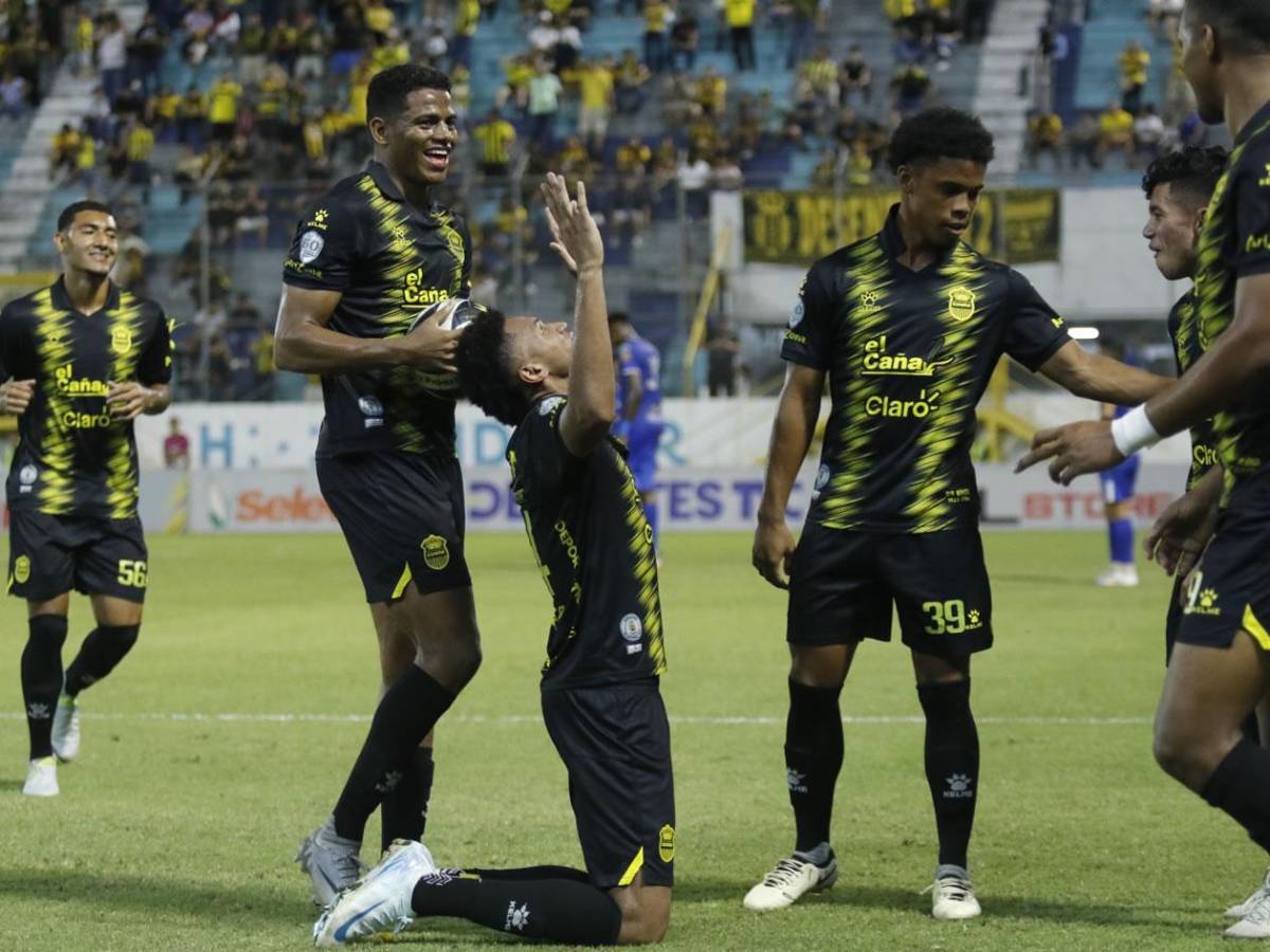 Bellezas, enfado con Saíd, Real España eufórico y emoción en el Nacional