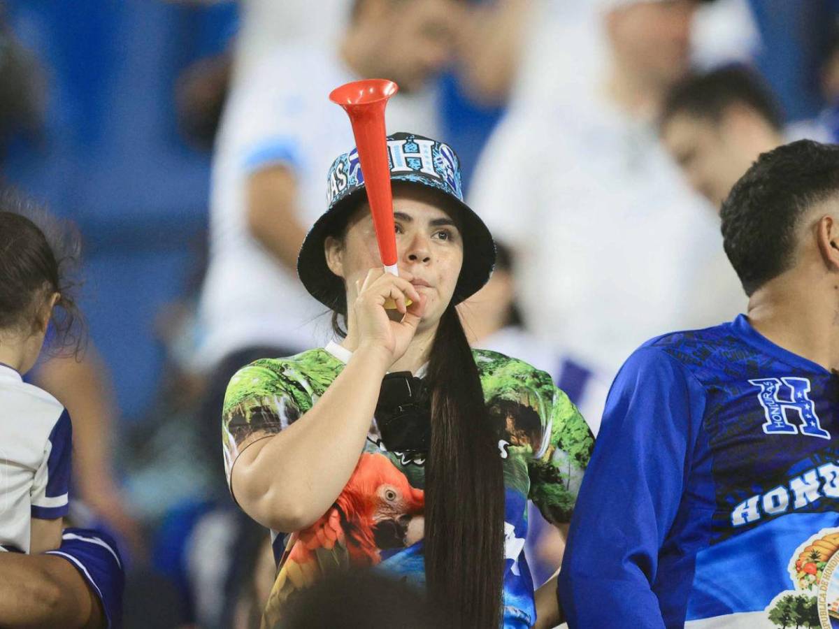 Tiktokers sorprenden, beso a Nasralla y fervor en el Honduras vs Costa Rica