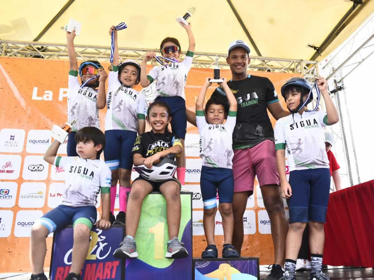 ¡Se bañaron de gloria! Sigua Training se lució en la Vuelta Ciclística Infantil de La Prensa 2024