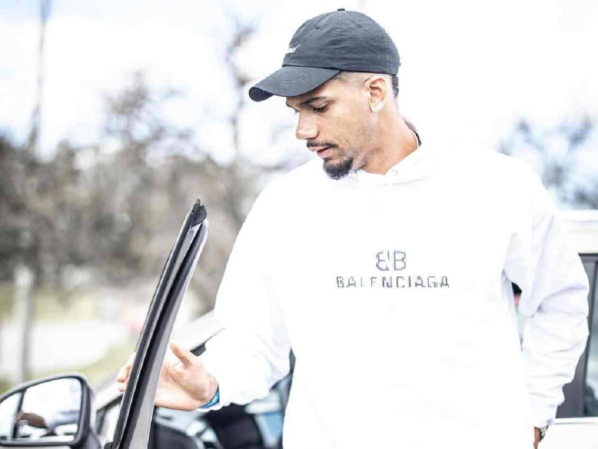 Ronald Araújo deja Barcelona: sorprende y hace curioso viaje espiritual