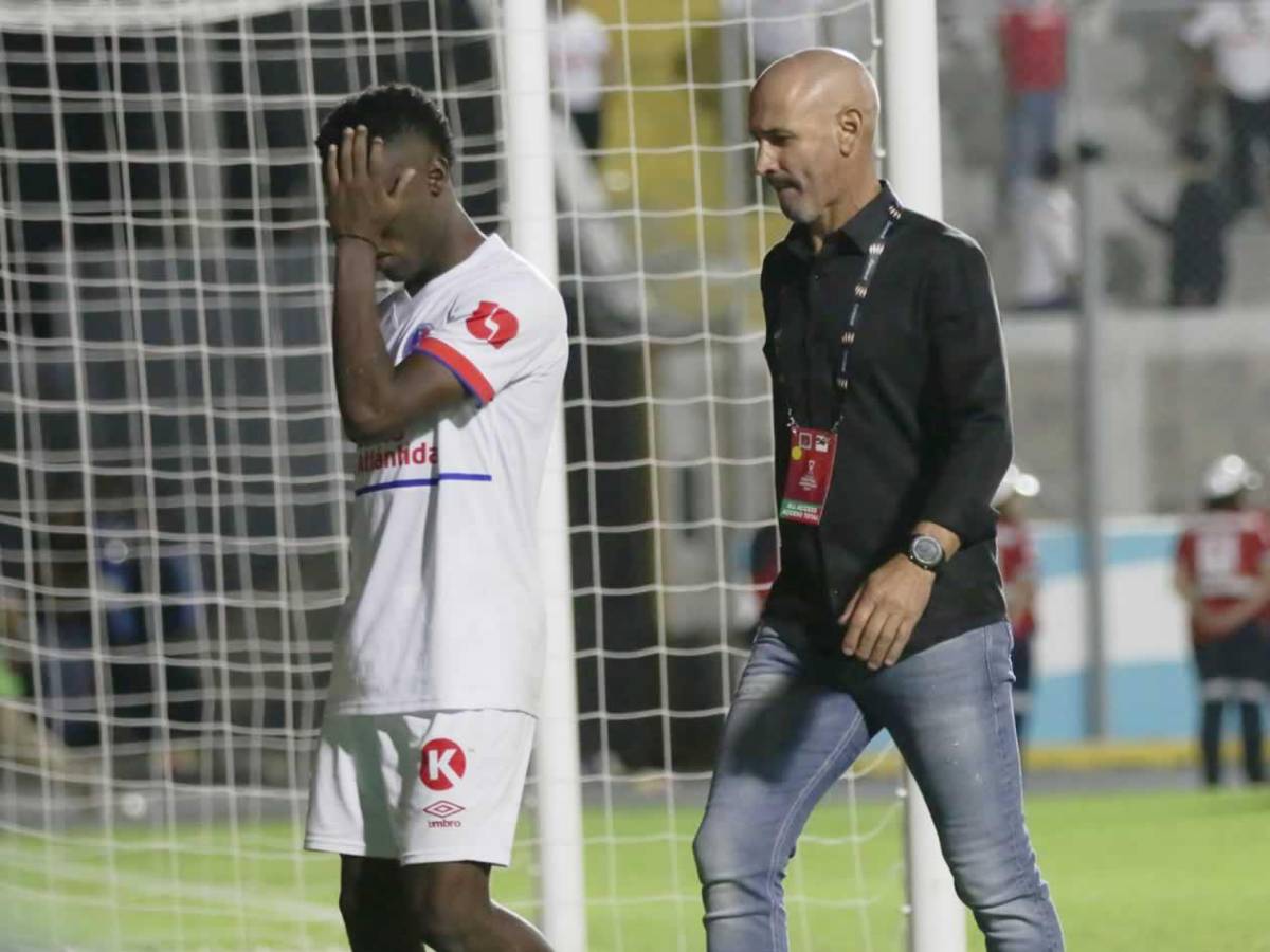 Olimpia llora la dolorosa eliminación, villanos en penales y Alajuelense festeja en el Nacional