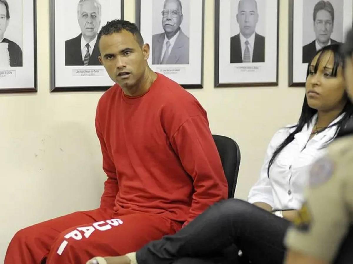 Portero que mató a su amante y dio su cadáver a los perros volvió a jugar al fútbol