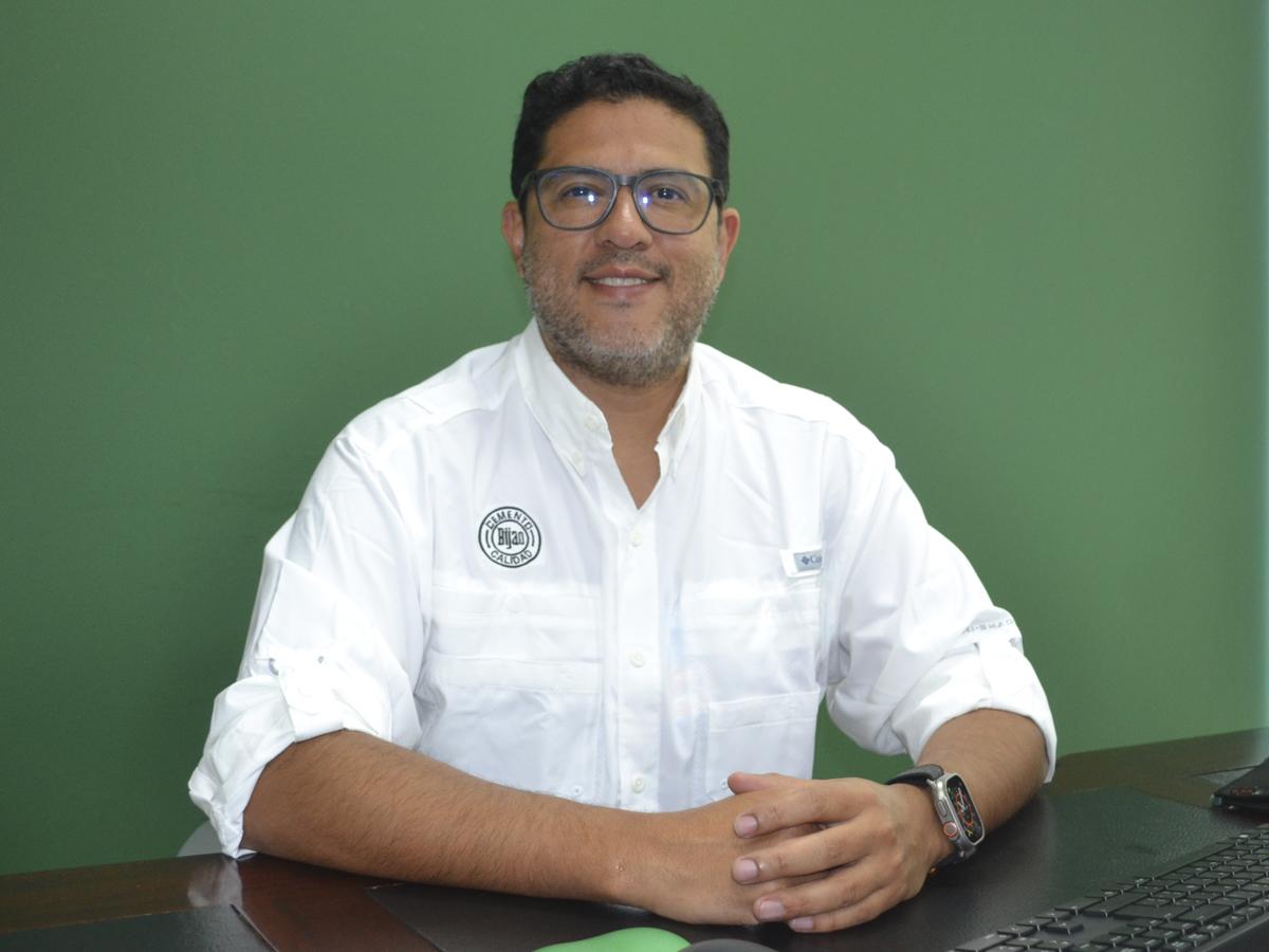 Hugo Barascout, gerente Comercial de Cementos del Norte S.A.