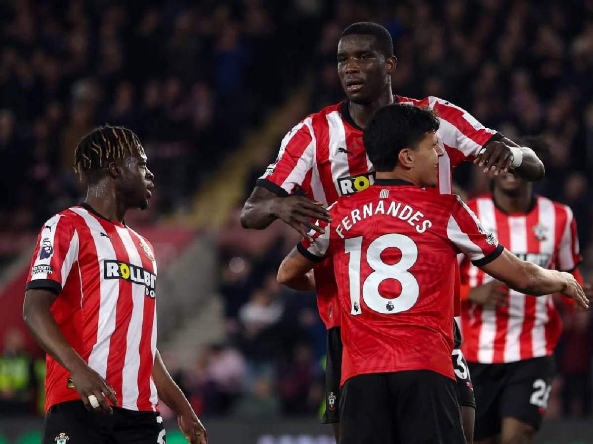 El peor equipo de la Premier desciende a falta de siete fechas; toman decisión